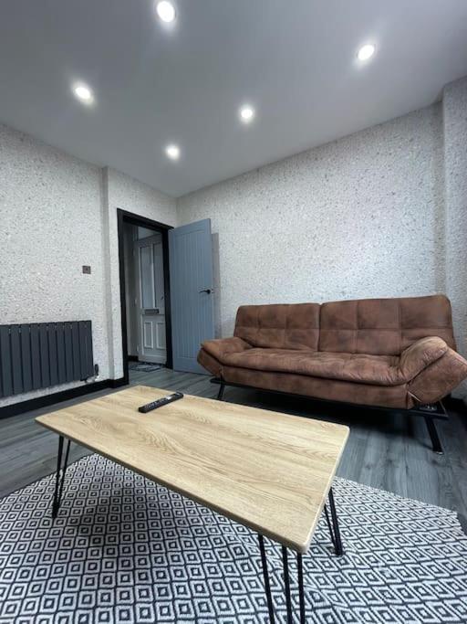 Central Area Entire Terrace House 林肯 外观 照片